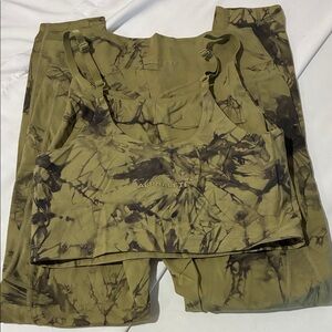 Alphalete cactus green Tie-Dye Activewear Set